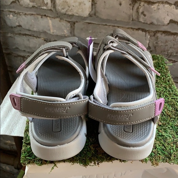NWT Khombu Womens River sandal 2020 Grey - Picture 4 of 5